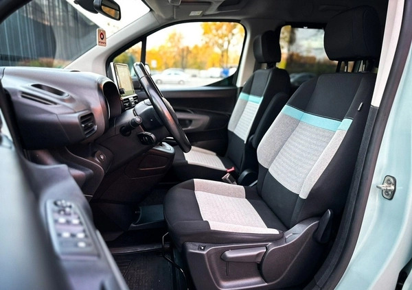 Citroen Berlingo cena 62500 przebieg: 155000, rok produkcji 2018 z Łódź małe 466